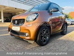 Schwarz Gebraucht 2015 Smart ForTwo Coupé Prime Kleinwagen | 11.470 € (Fairer Preis)