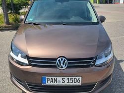 Braun Gebraucht 2010 VW Sharan Van / Kleinbus | 8.700 € (Fairer Preis)