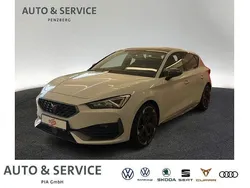 Weiß Gebraucht 2022 Cupra Leon VZ Limousine | 25.990 € (Fairer Preis)