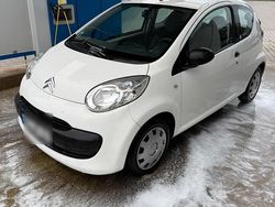 Weiß Gebraucht 2008 Citroën C1 Kleinwagen | 1.350 € (Fairer Preis)