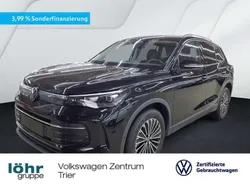 Deep black perleffekt Gebraucht 2024 VW Tiguan Life SUV | 38.980 € (Etwas zu teuer)