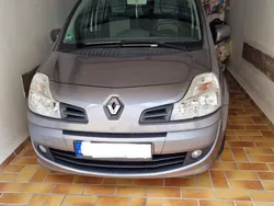 Grau Gebraucht 2009 Renault Modus Dynamique Van / Kleinbus | 2.750 € (Fairer Preis)