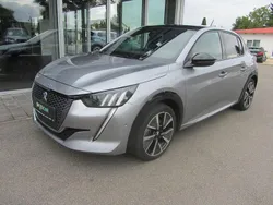 Silber Gebraucht 2021 Peugeot e-208 GT Kleinwagen | 17.650 € (Fairer Preis)
