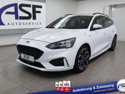 Weiß Gebraucht 2018 Ford Focus ST-Line Kombi | 14.470 € (Fairer Preis)