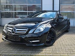 Schwarz Gebraucht 2012 Mercedes E250 AMG Cabrio | 14.990 €