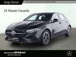 Kosmosschwarz Gebraucht 2024 Mercedes A180 Progressive Limousine | 28.450 € (Guter Preis)