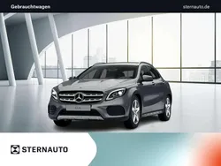 Grau Gebraucht 2019 Mercedes GLA180 AMG SUV | 22.580 € (Fairer Preis)
