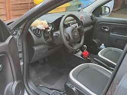 Grau Gebraucht 2022 Renault Twingo Urban Night Kleinwagen | 13.500 € (Fairer Preis)