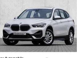 Mineralweiß metallic Gebraucht 2022 BMW X1 Advantage SUV | 24.980 € (Guter Preis)