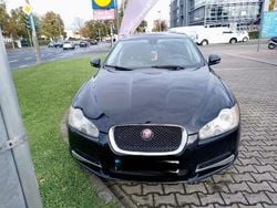 Schwarz Gebraucht 2010 Jaguar XF Limousine | 5.600 € (Etwas zu teuer)