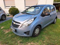 Grau Gebraucht 2010 Chevrolet Spark Kleinwagen | 1.999 € (Fairer Preis)