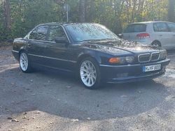 Schwarz Gebraucht 2000 BMW 735 Sport Line Limousine | 7.980 € (Superpreis)