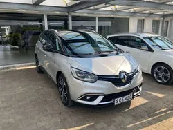 Platin grau Gebraucht 2017 Renault Grand Scénic IV Bose Edition Van / Kleinbus | 19.490 €