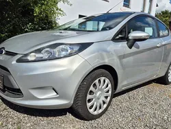 Silber Gebraucht 2009 Ford Fiesta Trend Kleinwagen | 2.999 € (Etwas zu teuer)