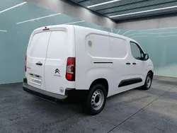 Weiß Gebraucht 2020 Citroën Berlingo Van / Kleinbus | 11.649 € (Fairer Preis)