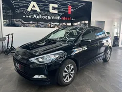 Schwarz Gebraucht 2018 Hyundai i20 Passion Limousine | 10.400 € (Fairer Preis)