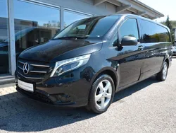 Obsidianschwarz metallic Gebraucht 2020 Mercedes Vito Van / Kleinbus | 18.990 € (Teuer)