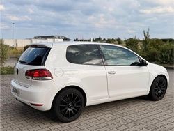 Weiß Gebraucht 2010 VW Golf VI Highline Limousine | 5.900 € (Teuer)