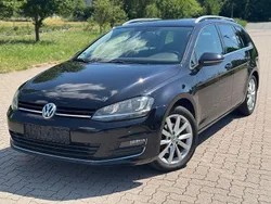 Deep black perleffekt Gebraucht 2016 VW Golf VII Highline Kombi | 9.999 € (Fairer Preis)