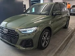 Distriktgrün metallic Gebraucht 2022 Audi Q5 S-Line SUV | 45.900 € (Etwas zu teuer)