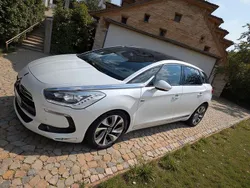 Weiß Gebraucht 2012 DS Automobiles DS5 Kleinwagen | 7.499 €