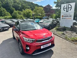 Schwarz Gebraucht 2019 Kia Stonic Vision SUV | 12.995 € (Fairer Preis)