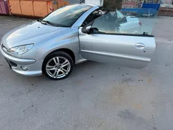 Silber Gebraucht 2004 Peugeot 206 CC Cabrio | 1.400 € (Fairer Preis)