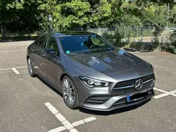 Grau Gebraucht 2020 Mercedes CLA200 Limousine | 32.000 € (Etwas zu teuer)
