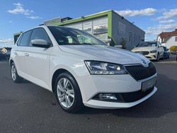 Weiß Gebraucht 2021 Skoda Fabia Ambition Kleinwagen | 8.999 € (Superpreis)