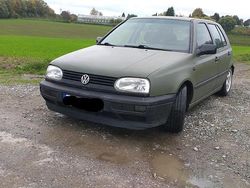 Grün Gebraucht 1995 VW Golf III Kleinwagen | 2.200 €