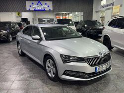 Silber Gebraucht 2020 Skoda Superb Style Limousine | 17.800 € (Guter Preis)
