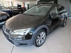 Mitternachtsschwarz Gebraucht 2017 Seat Leon X-Perience 4Drive Kombi | 14.925 € (Fairer Preis)