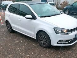Weiß Gebraucht 2017 VW Polo Allstar Kleinwagen | 12.300 € (Fairer Preis)