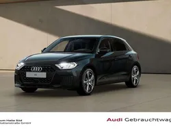 Mythosschwarz metallic Gebraucht 2024 Audi A1 Sportback Advanced Kleinwagen | 22.820 € (Fairer Preis)