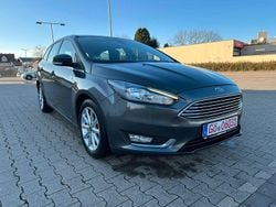 Grau Gebraucht 2017 Ford Focus Titanium Kombi | 6.499 € (Guter Preis)