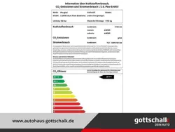 Weiß Gebraucht 2023 Peugeot e-2008 Allure SUV | 23.990 € (Etwas zu teuer)