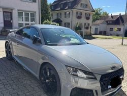 Grau Gebraucht 2022 Audi TT RS Sport Coupé | 57.499 € (Guter Preis)