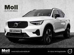 Weiss Gebraucht 2023 Volvo XC40 Plus SUV | 33.950 € (Guter Preis)