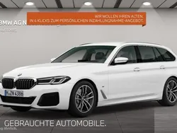 Weiß Gebraucht 2022 BMW 530 Performance Kombi | 43.490 € (Fairer Preis)