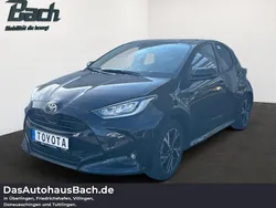 Mysticschwarz Gebraucht 2025 Toyota Yaris Hybrid Kleinwagen | 25.620 € (Fairer Preis)