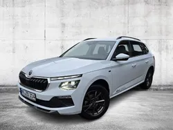 Moonweiß perleffekt met. Gebraucht 2024 Skoda Kamiq Selection SUV | 37.370 €