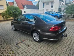 Braun Gebraucht 2012 VW Passat Exclusive Limousine | 6.990 € (Guter Preis)