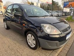 Blau Gebraucht 2006 Ford Fiesta Limousine | 2.499 € (Fairer Preis)