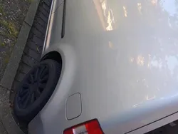 Silber Gebraucht 2005 VW Caddy Van / Kleinbus | 2.499 €
