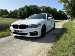 Weiß Gebraucht 2019 BMW 530 M Sport Kombi | 29.500 € (Etwas zu teuer)