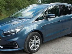 Blau Gebraucht 2020 Ford S-MAX Titanium Van / Kleinbus | 30.200 € (Guter Preis)