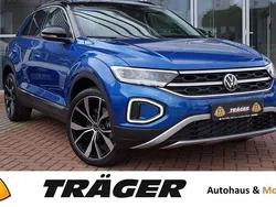 Blau Gebraucht 2024 VW T-Roc Style SUV | 36.900 € (Teuer)