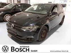 Deep black perleffekt Gebraucht 2021 VW Polo Comfortline Limousine | 15.675 € (Guter Preis)