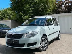 Weiß Gebraucht 2015 Skoda Roomster Plus Edition Kombi | 8.500 € (Teuer)
