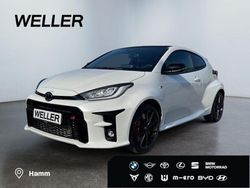 Weiss Gebraucht 2021 Toyota Yaris Basis Kleinwagen | 34.480 € (Etwas zu teuer)